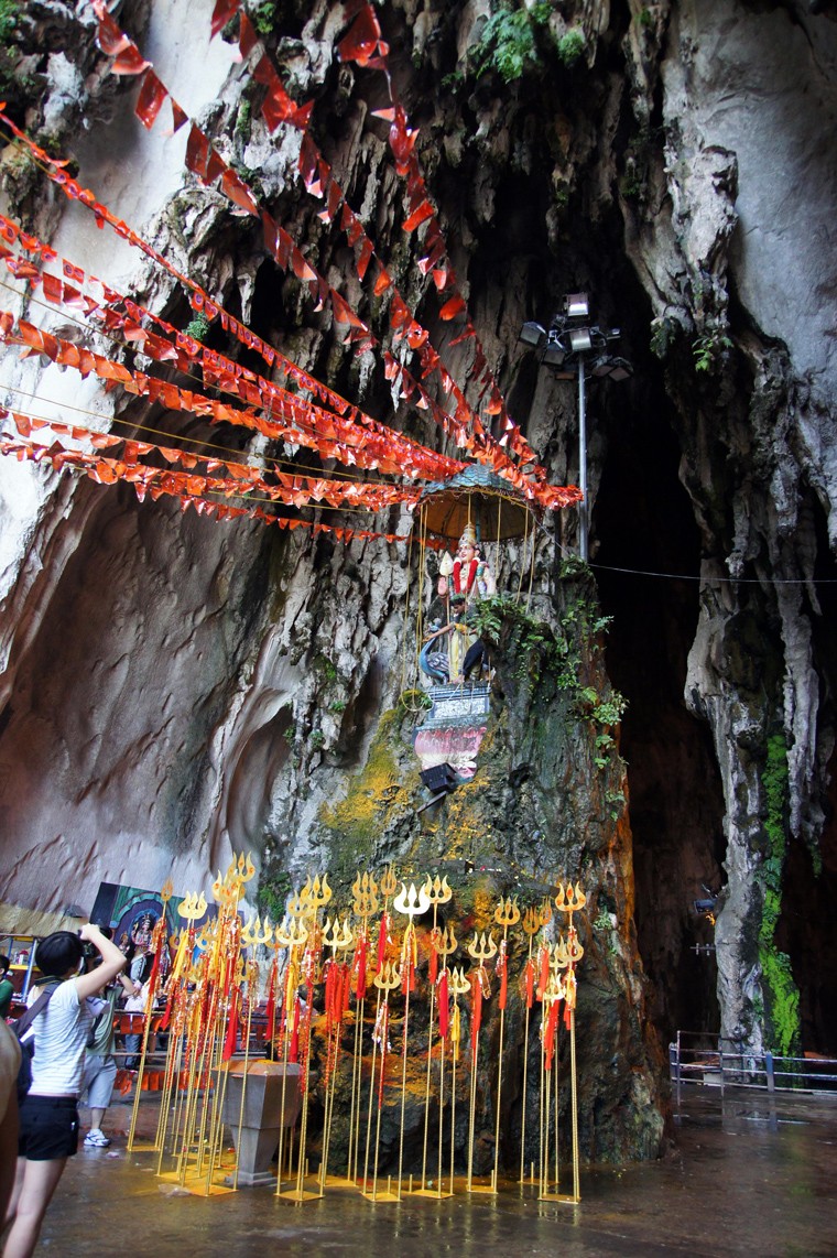 Kham pha ngo ngang hang dong thieng noi tieng nhat Malaysia-Hinh-4