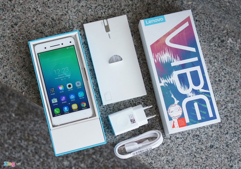 Mo hop dien thoai Lenovo Vibe S1 dang dep, cau hinh “ngon“-Hinh-2