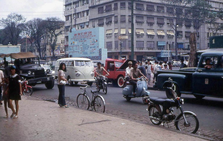 Sai Gon nam 1968 trong anh cua John F. Cordova (1)-Hinh-5