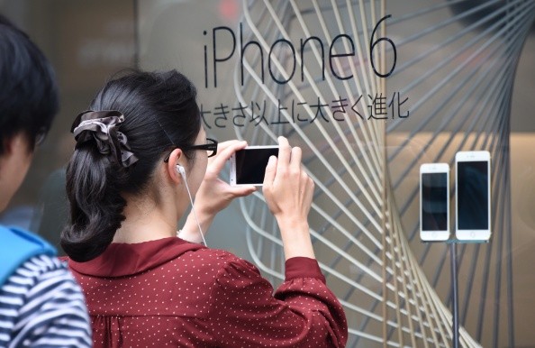 7 dau hieu cho thay ban khong can mot smartphone dat do-Hinh-2