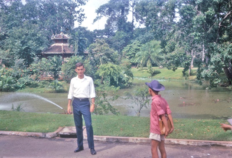 Sai Gon nam 1964 trong anh cua Lonnie M. Long-Hinh-4