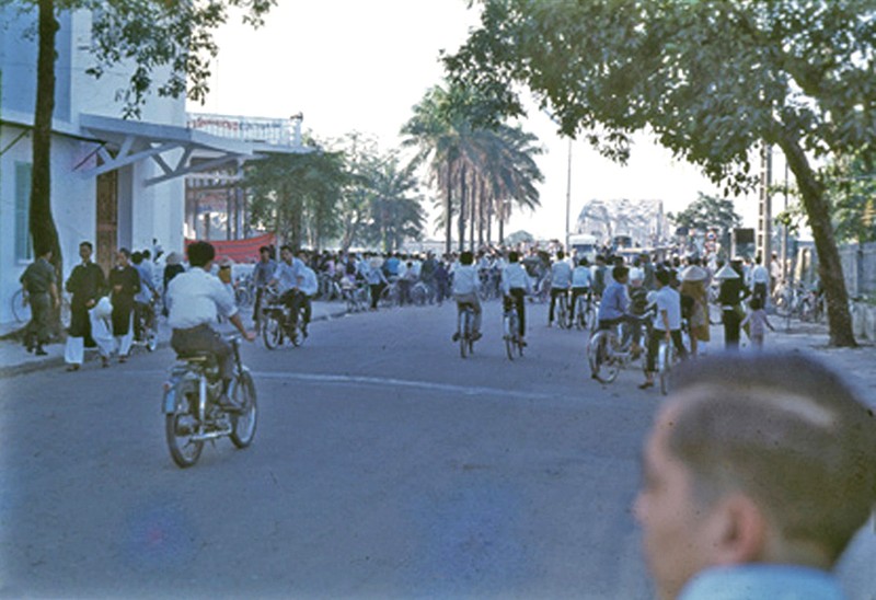 Hinh anh kho quen ve Hue nam 1964 cua Lonnie M. Long-Hinh-15