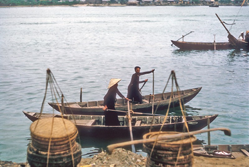 Hinh anh kho quen ve Hue nam 1964 cua Lonnie M. Long-Hinh-6