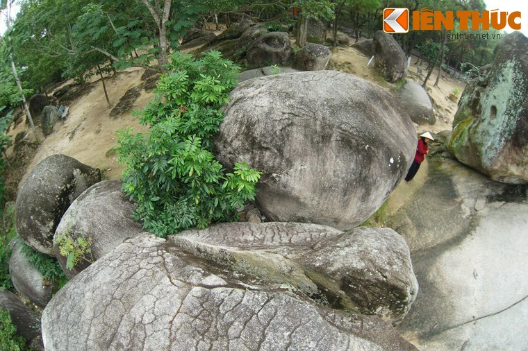 Kham pha ky quan da noi tieng xu Thanh-Hinh-9