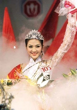 Chuyện đời hoa hậu tuổi Thân duy nhất của Việt Nam
