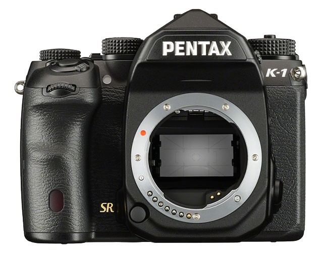 May anh khung Pentax K-1 chinh thuc trinh lang, gia 1.800 USD