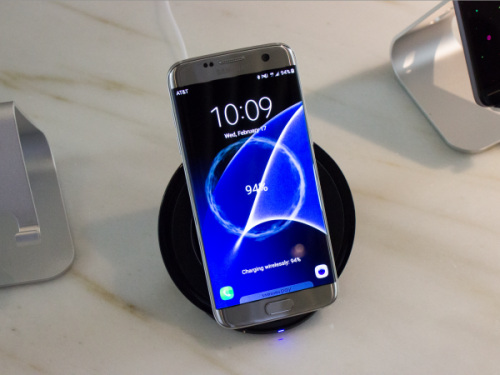 10 diem dien thoai Samsung Galaxy S7 “bop chet” ca ho iPhone-Hinh-3