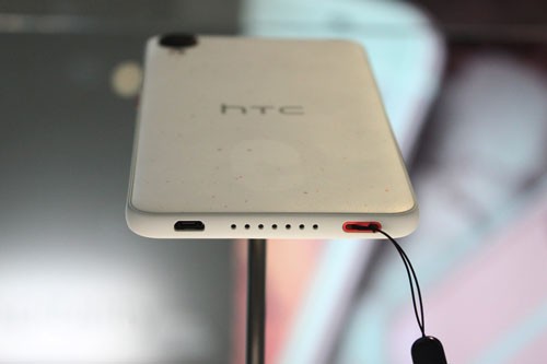Can canh dien thoai tam trung HTC Desire 825 vua trinh lang-Hinh-8