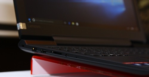 Ngam laptop choi game Lenovo Ideapad 700 gia 22,999 trieu dong-Hinh-5