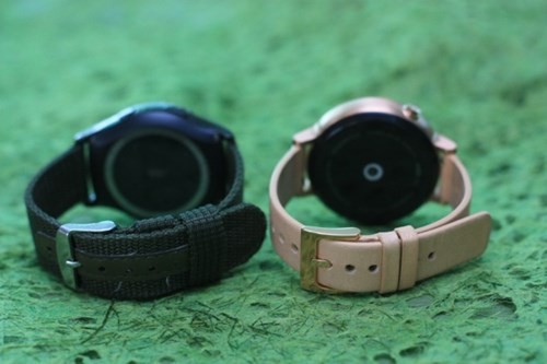 So sanh dong ho Samsung Gear S2 va Moto 360 chinh hang o VN-Hinh-7