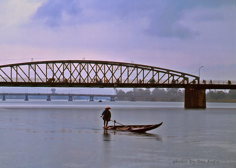 Anh kho quen ve Hue, Da Nang, Hoi An nhung nam 1989-1990-Hinh-11