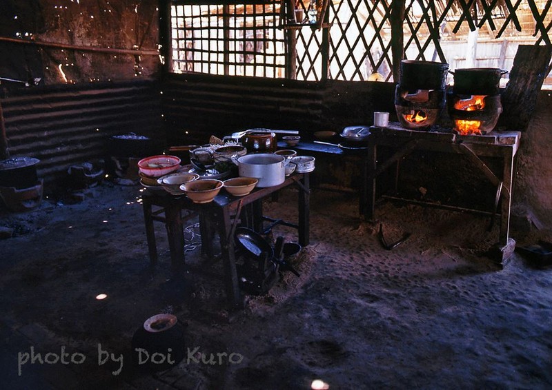 Anh kho quen ve Hue, Da Nang, Hoi An nhung nam 1989-1990-Hinh-8