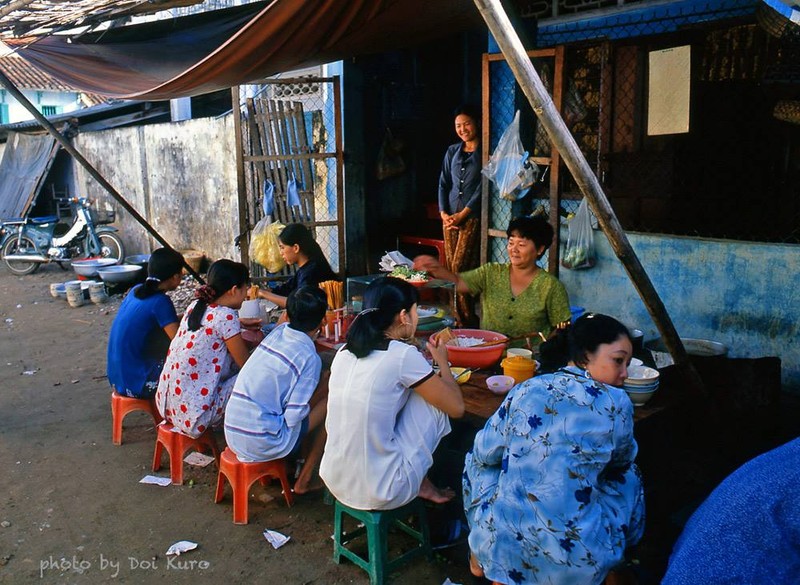 Anh doc ve vung Nam Trung Bo nhung nam 1990-Hinh-14