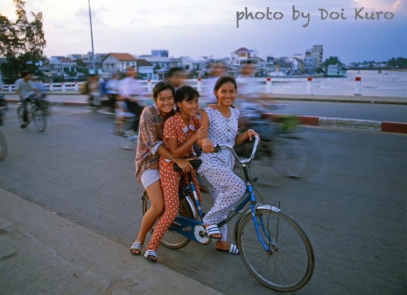 Anh doc ve vung Nam Trung Bo nhung nam 1990-Hinh-15