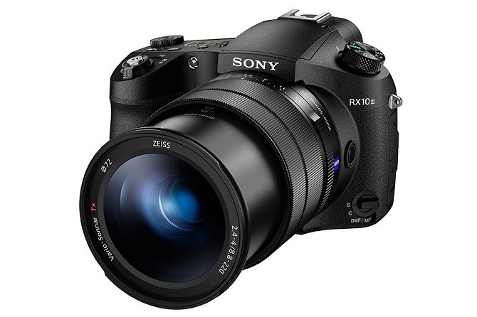 Can canh may anh Sony RX10 III zoom 25x vua ra mat