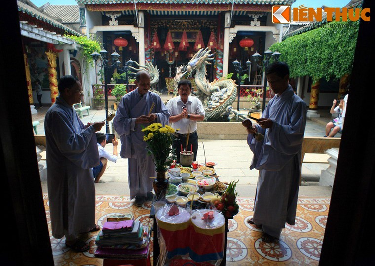 Kham pha hoi quan Quang Dong noi tieng cua Hoi An-Hinh-12