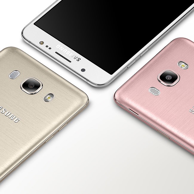 Ra mat dien thoai Samsung Galaxy J5 va J7 phien ban 2016-Hinh-3