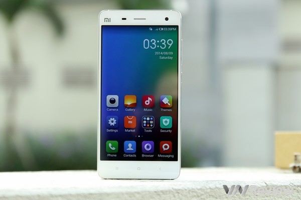 Top smartphone man tren 5 inch trong tam gia 3 trieu dong-Hinh-8