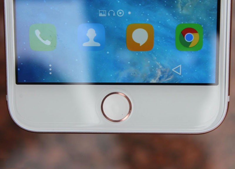 Soi smartphone giong het iPhone 6s Plus, gia re khong tuong-Hinh-10