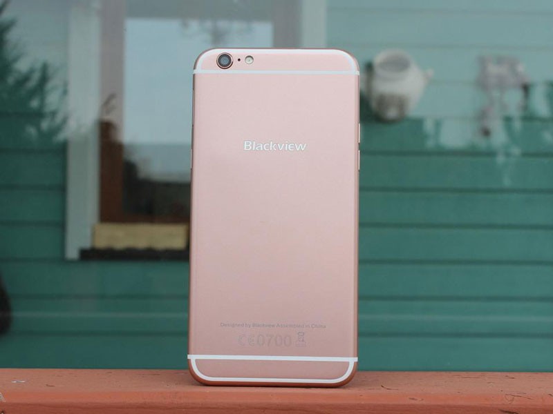 Soi smartphone giong het iPhone 6s Plus, gia re khong tuong-Hinh-8