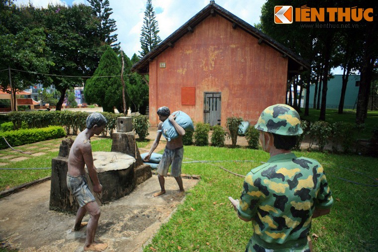 Kham pha khu nha lao khet tieng pho nui Pleiku mot thoi-Hinh-10