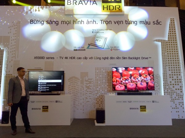 Ngam dong TV Sony Bravia 4K HDR moi ra, gia tu 40 trieu dong-Hinh-6