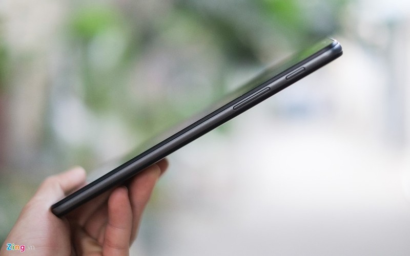 Soi tung mm dien thoai Samsung Galaxy Tab A 2016 o VN-Hinh-4