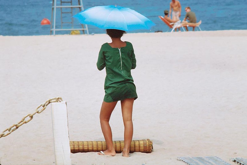 Anh doc ve nguoi dep bikini o Nha Trang nam 1968-Hinh-8