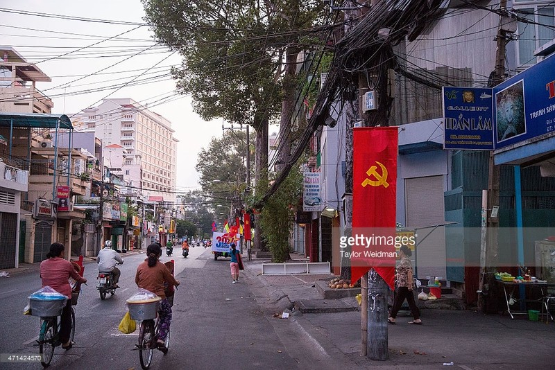 Anh doc vu may bay roi giua trung tam Sai Gon nam 1975-Hinh-6