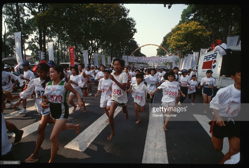 Loat anh hiem co kho tim ve Viet Nam nam 1994 (1)-Hinh-8