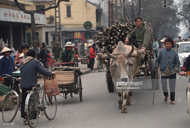 Anh khong dung hang ve Ha Noi nam 1992-Hinh-2