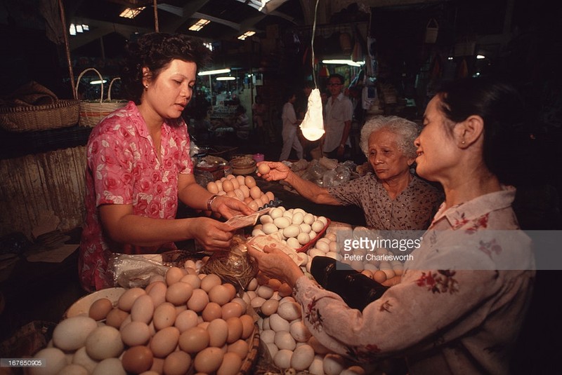 Loat anh muon doi gia tri ve Viet Nam thap nien 1990 (1)-Hinh-2