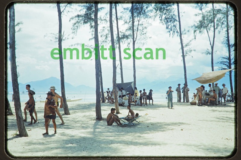 Loat anh mau cuc dep ve Viet Nam nam 1954