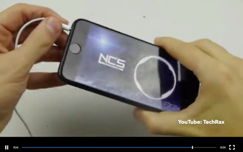 Hướng dẫn cách tạo lỗ cắm tai nghe trên iPhone 7 bằng... khoan - ảnh 6
