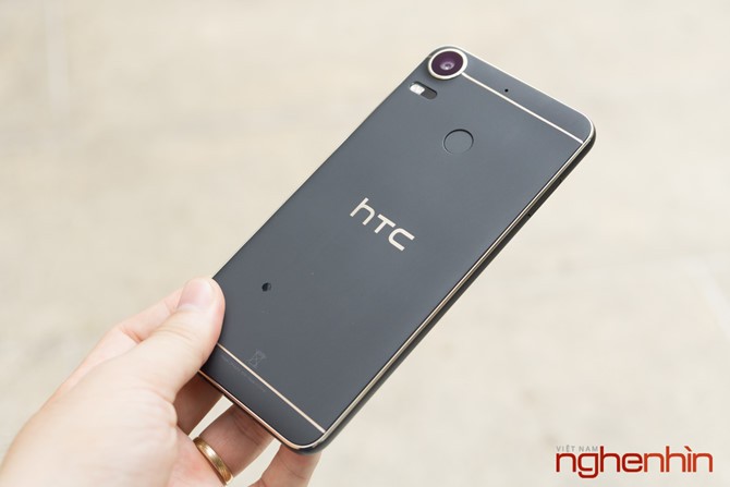 Danh gia nhanh HTC Desire 10 Pro dau tien tai Viet Nam-Hinh-3