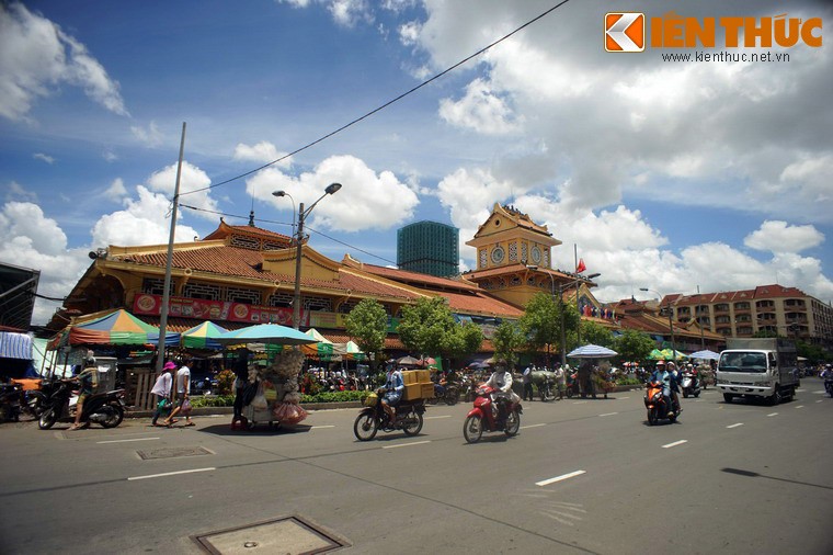 Kham pha ngoi cho co noi tieng cua nguoi Hoa Cho Lon-Hinh-12