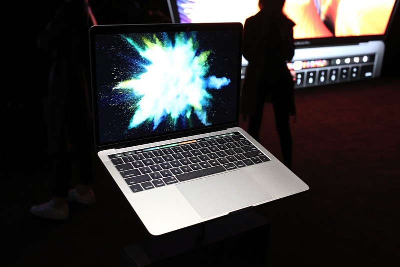 Anh MacBook Pro 2016: Sieu mong, cuc manh, them man hinh phu-Hinh-4