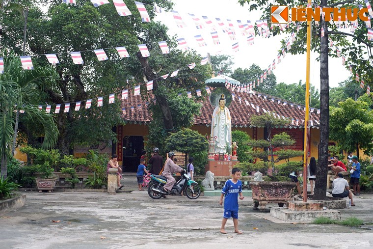 Canh tuong nhoi long tai ngoi chua co “cho sap” o Sai Gon