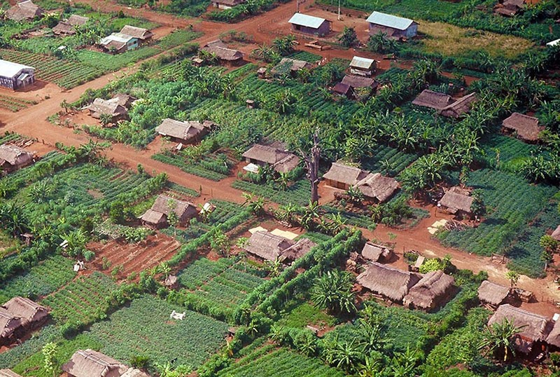 Loat anh tuyet dep ve Buon Ma Thuot thap nien 1960-Hinh-7