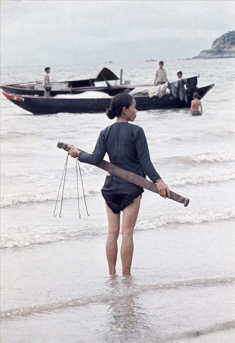 Anh hiem ve cuoc song cua ngu dan Vung Tau nam 1966-Hinh-11