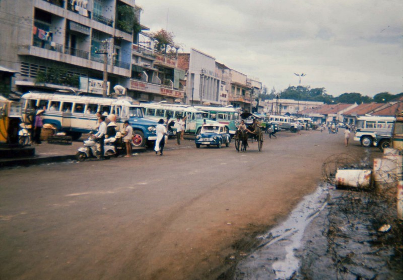 Loat anh cuc doc ve duong pho Sai Gon nam 1965 (1)-Hinh-4