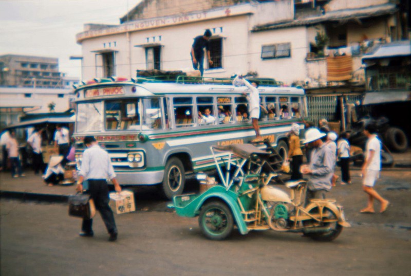 Loat anh cuc doc ve duong pho Sai Gon nam 1965 (1)-Hinh-5