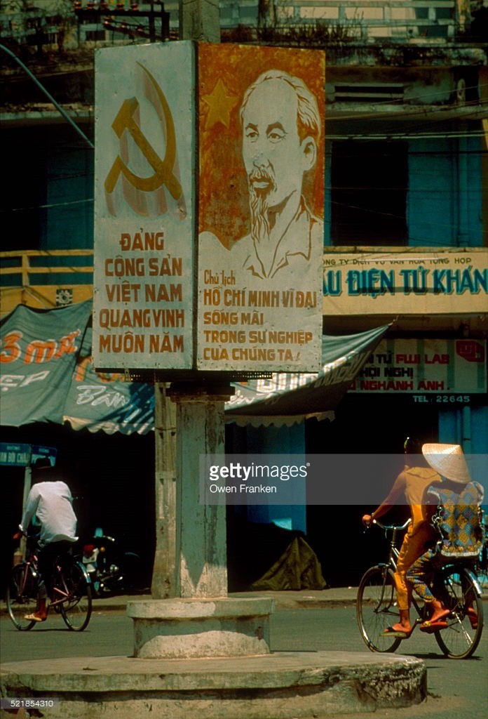 Loat anh tuyet voi ve ba mien Viet Nam dau thap nien 1990 (2)
