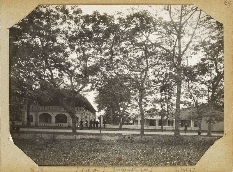 Goc anh doc ve Ha Noi giai doan 1896-1900