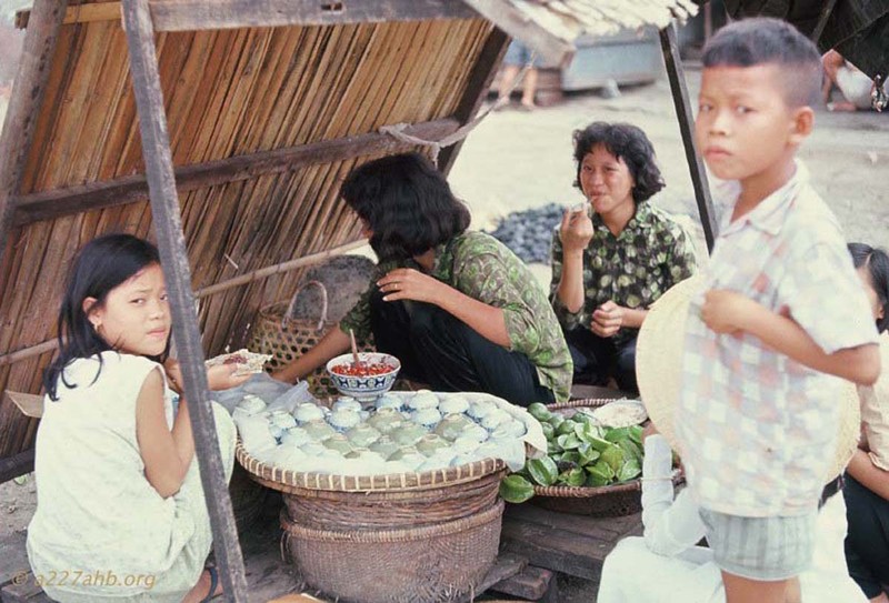 Anh doi thuong thu vi ve Phan Thiet 1967 cua Bob Kelly (2)-Hinh-15