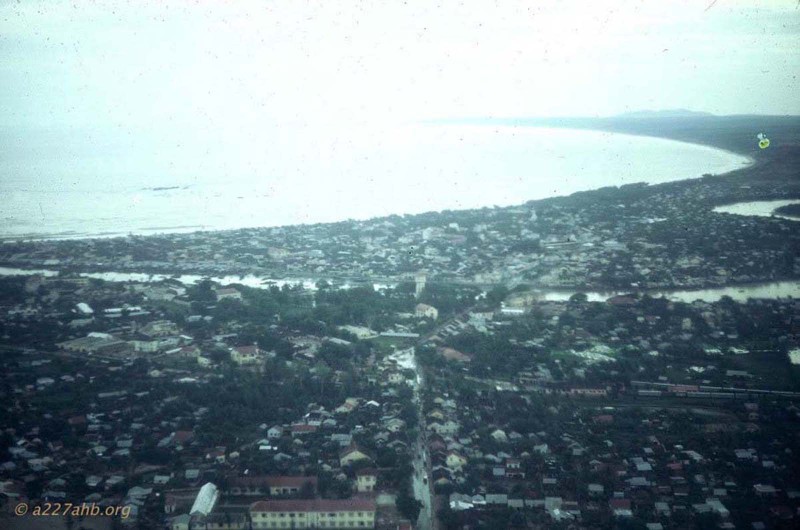 Anh doi thuong thu vi ve Phan Thiet 1967 cua Bob Kelly (2)-Hinh-18