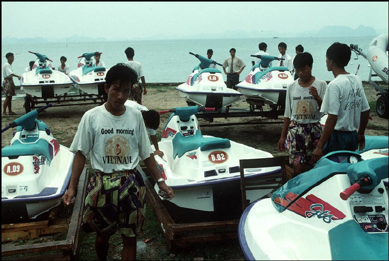 Nhung hinh anh tuyet voi ve Quang Ninh nam 1994-1995-Hinh-6