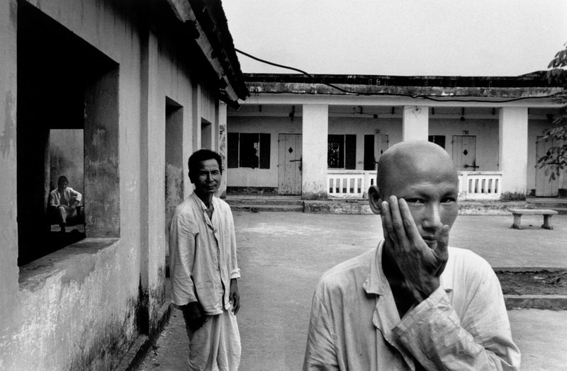 Loat anh “goc canh” ve Ha Noi nam 1990 cua Larry Towell (1)-Hinh-14