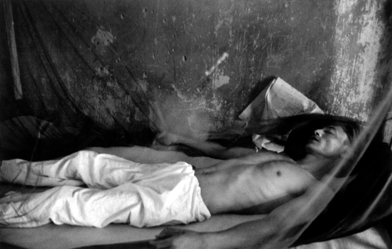 Loat anh “goc canh” ve Ha Noi nam 1990 cua Larry Towell (2)-Hinh-17