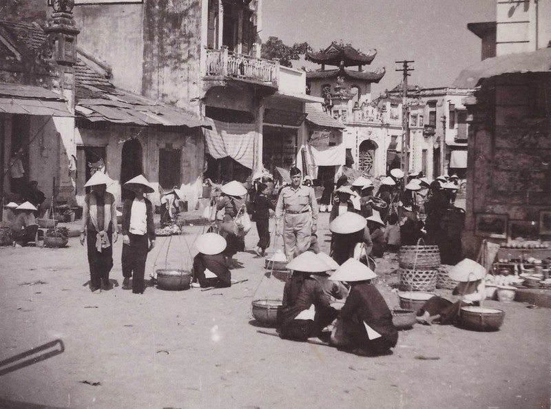 Loat anh it nguoi biet ve Ha Noi nam 1950 (1)-Hinh-4